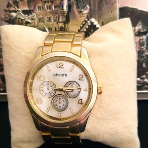 🌟 Gold Toned Watch